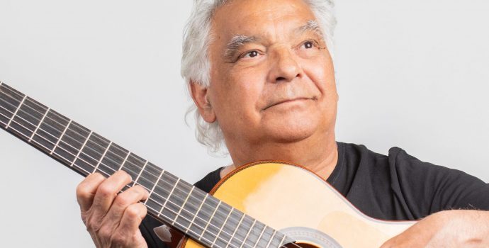 GIPSY KINGS FEAT NICOLAS REYES